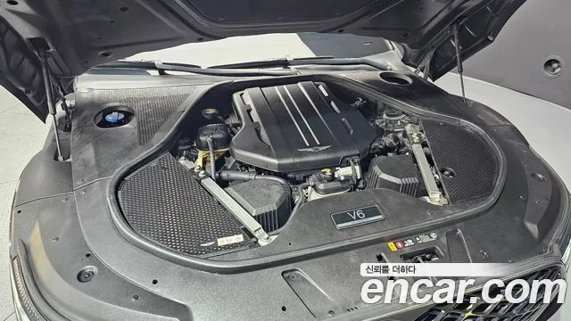 Genesis G90 Бензин 3.5 турбо AWD — Фото автомобиля 2