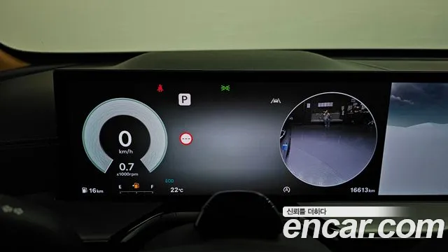 Genesis GV80 — Фото автомобиля 11