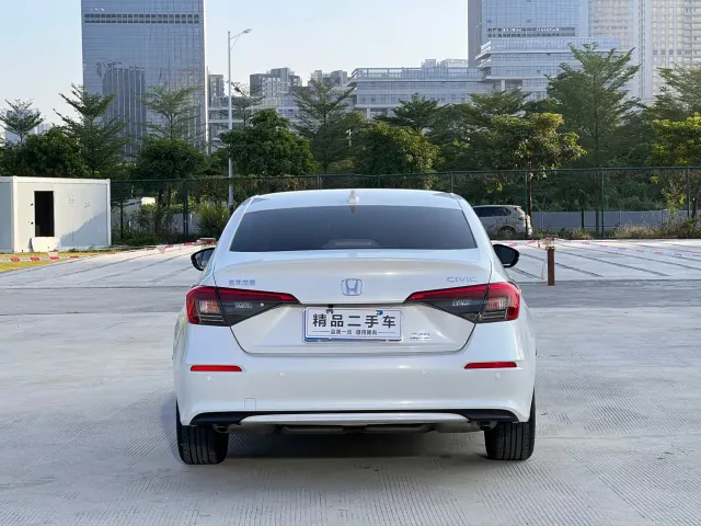 Honda Civic — Фото автомобиля 5