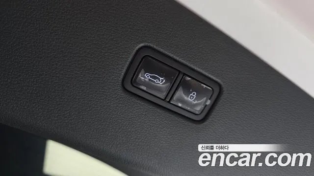 Genesis GV80 — Фото автомобиля 18