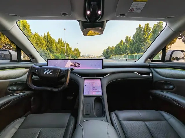 IM Motors LS6 — Фото автомобиля 4