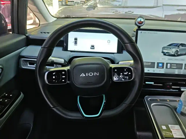 GAC Aion Y — Фото автомобиля 10