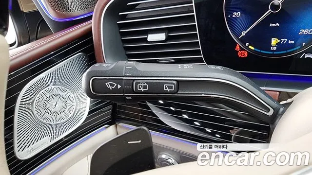 Mercedes-Benz GLS-Class — Фото автомобиля 30