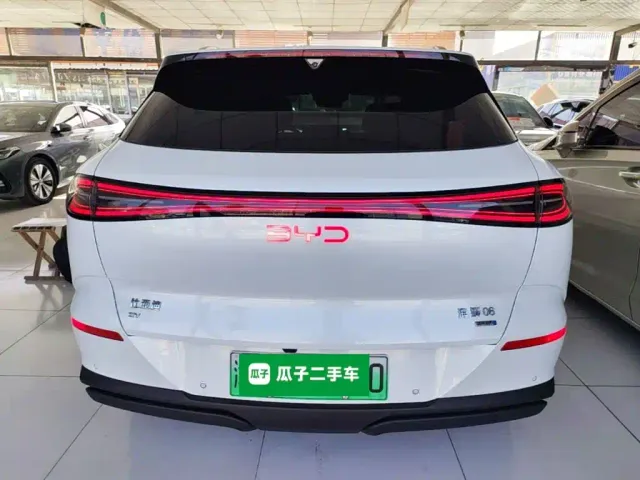 BYD Sealion 06 — Фото автомобиля 5