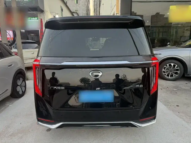 GAC Trumpchi M8 — Фото автомобиля 11