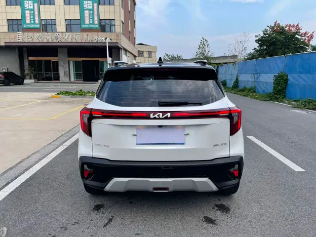 Kia Seltos — Фото автомобиля 7