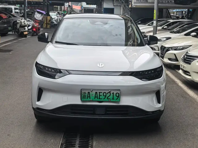 Leapmotor C11 — Фото автомобиля 2