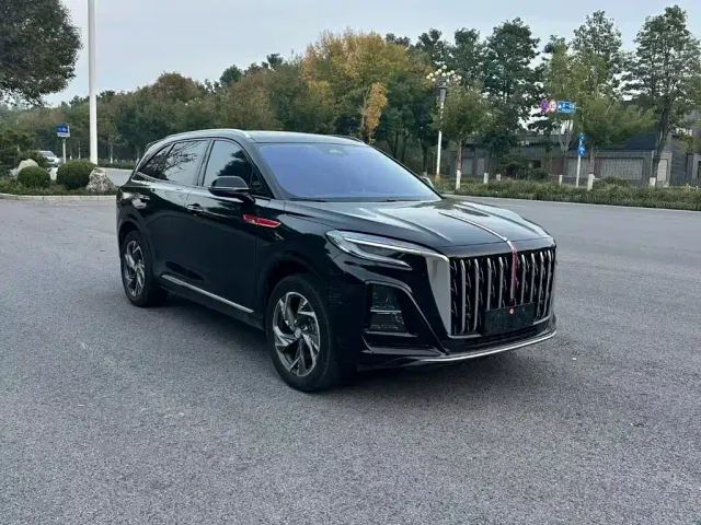 Hongqi HS3 PHEV — Фото автомобиля 3