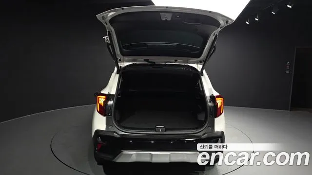 Kia Seltos Бензин 1.6 турбо 2WD — Фото автомобиля 15