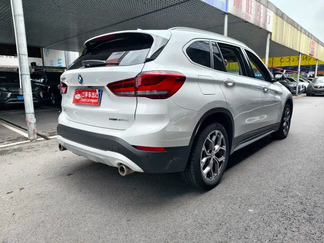 BMW X1 — Фото автомобиля 8