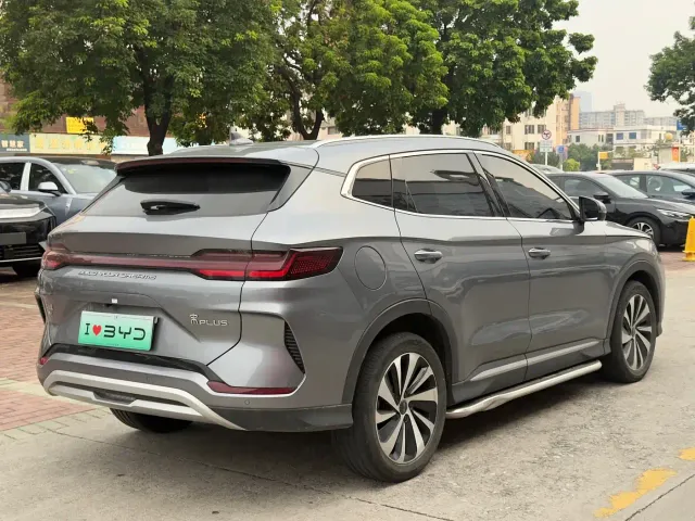 BYD Song PLUS — Фото автомобиля 12