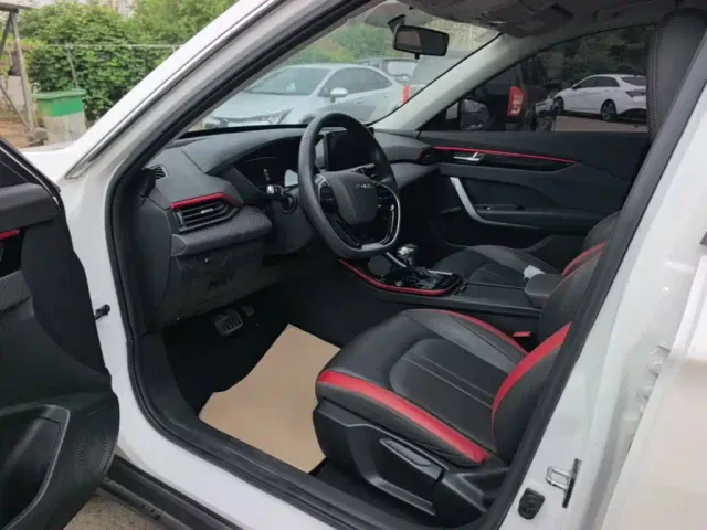Dongfeng Yixuan GS — Фото автомобиля 15