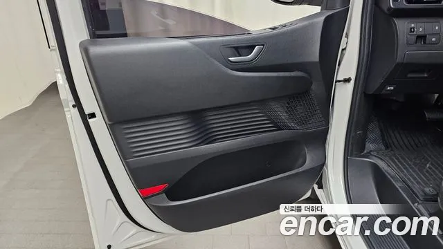 Hyundai Staria Staria Карго 3 места — Фото автомобиля 24