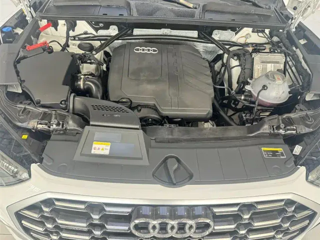 Audi Q5L — Фото автомобиля 8