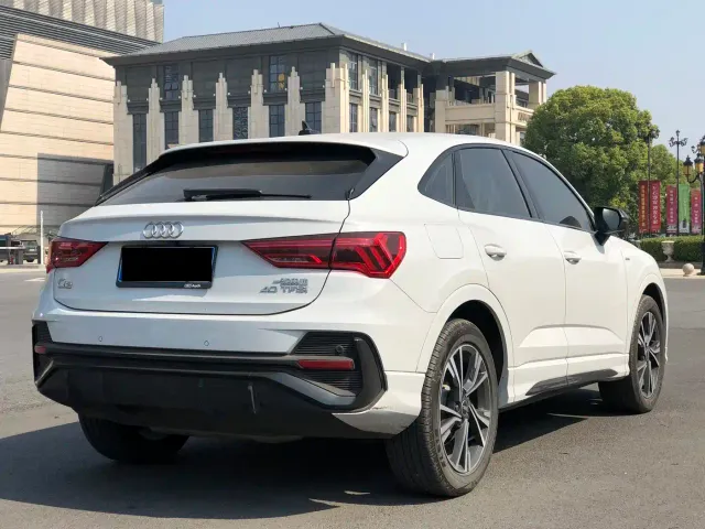 Audi Q3 Sportback — Фото автомобиля 10