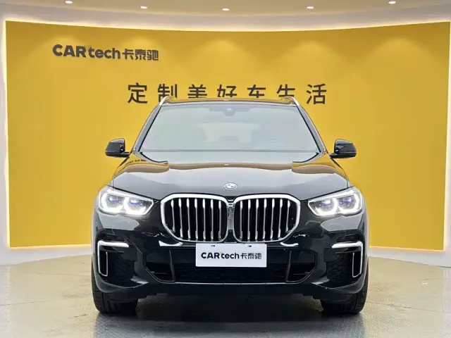 BMW BMW X5 2022 Facelift xDrive 40Li M Sport Package — Фото автомобиля 3