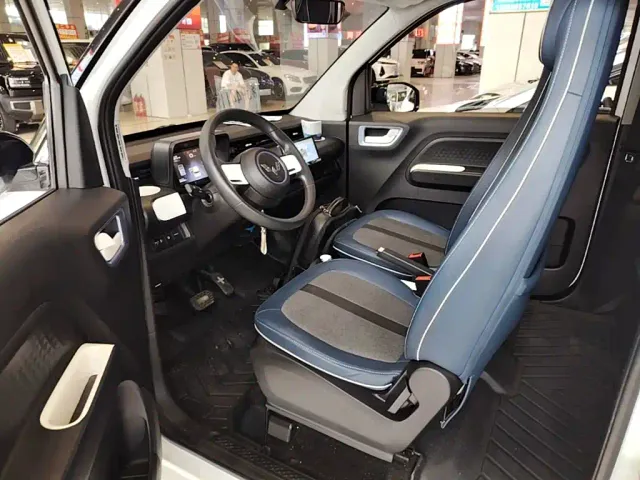 Wuling Hongguang Mini EV — Фото автомобиля 14