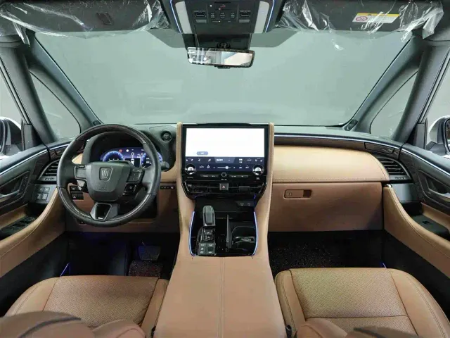 Toyota Vellfire — Фото автомобиля 6