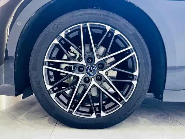 BYD Han — Фото автомобиля 8