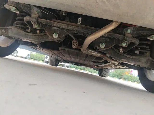BYD Song L DM-i — Фото автомобиля 24