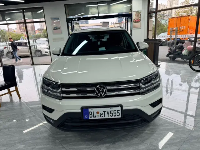 Volkswagen Tharu — Фото автомобиля 2