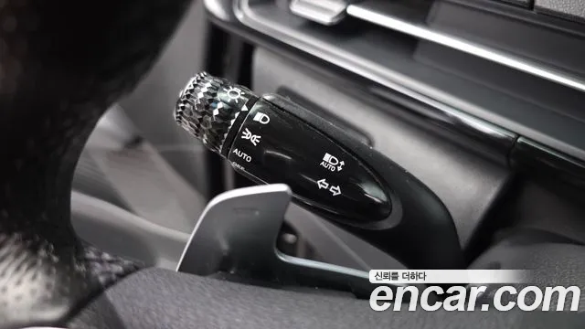 Hyundai Staria Staria 4WD Lounge 9 мест — Фото автомобиля 15