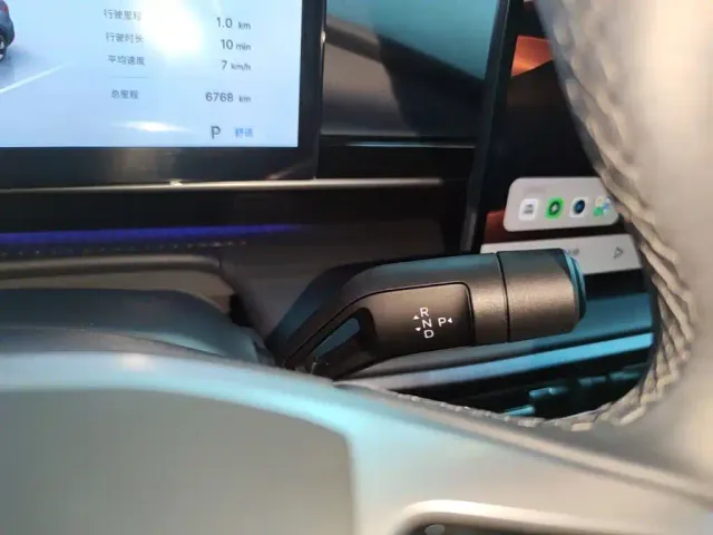 Geely Galaxy E5 — Фото автомобиля 13