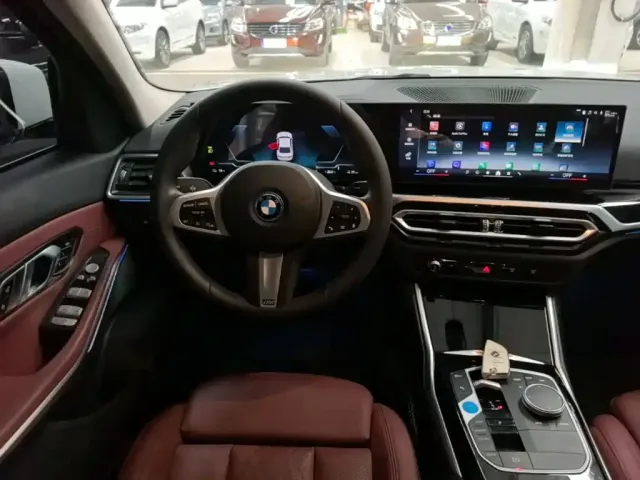 BMW i3 — Фото автомобиля 10