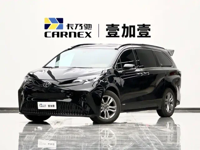 Фотография автомобиля — Toyota Sienna