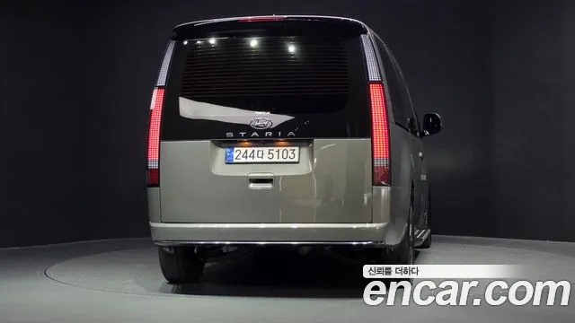 Hyundai Staria — Фото автомобиля 4