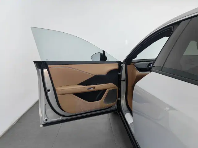 Toyota BoZhi 7 — Фото автомобиля 8