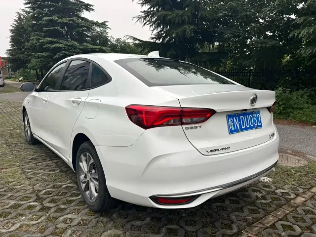Buick Verano — Фото автомобиля 4