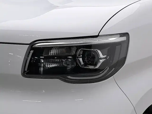 Wuling Zhiguang NEV — Фото автомобиля 7