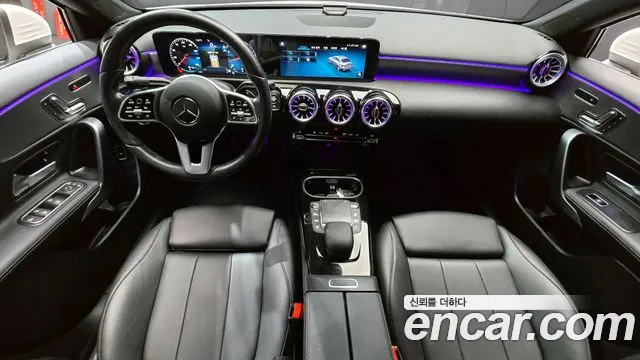 Mercedes-Benz A-Class — Фото автомобиля 7