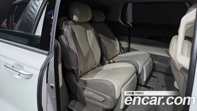 Kia Carnival 4th Gen — Фото автомобиля 18