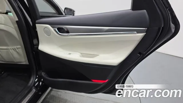 Hyundai Grandeur Новый Grandeur IG — Фото автомобиля 24