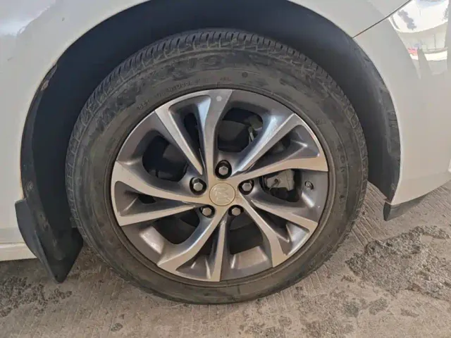 Buick Verano — Фото автомобиля 6