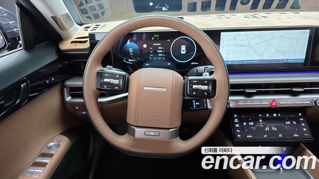 Hyundai Grandeur Grandeur (GN7) 2.5 Бензин 2WD — Фото автомобиля 13
