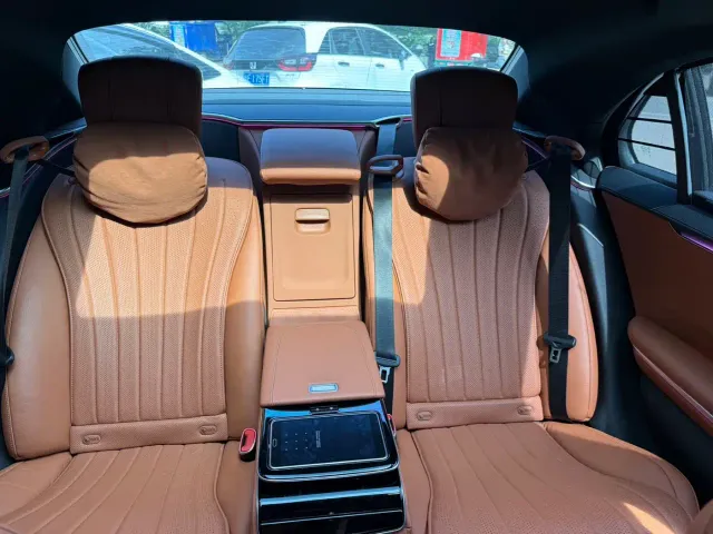 Mercedes-Benz S-Class — Фото автомобиля 14