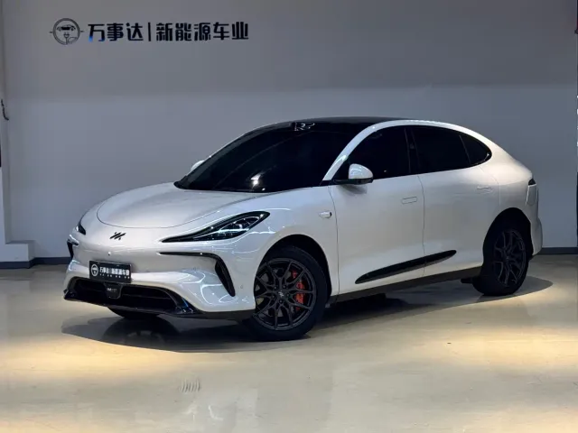 Фотография автомобиля — IM Motors LS6