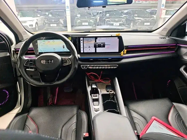 Geely Binrui — Фото автомобиля 9