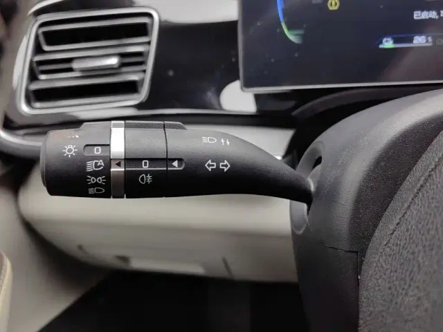 BYD Qin PLUS — Фото автомобиля 21