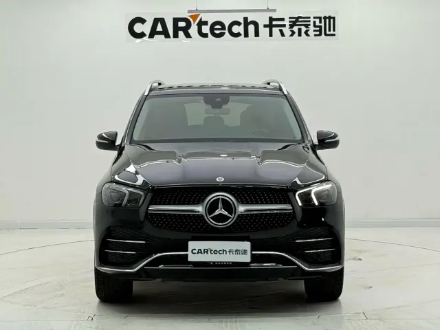 Mercedes-Benz GLE-Class — Фото автомобиля 3