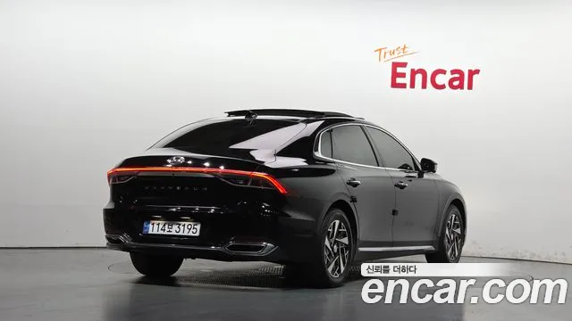 Hyundai Grandeur (New) Hybrid — Фото автомобиля 2