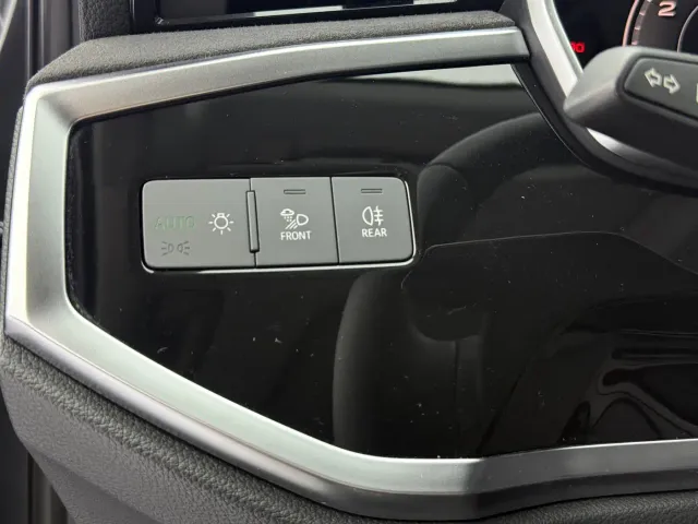 Audi Q3 — Фото автомобиля 20