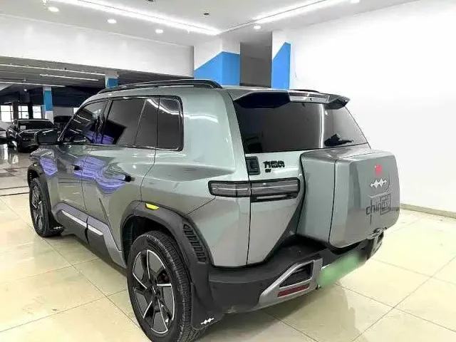 BYD FangChengBao Titanium 3 — Фото автомобиля 10