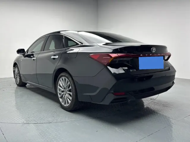 Toyota Avalon — Фото автомобиля 9