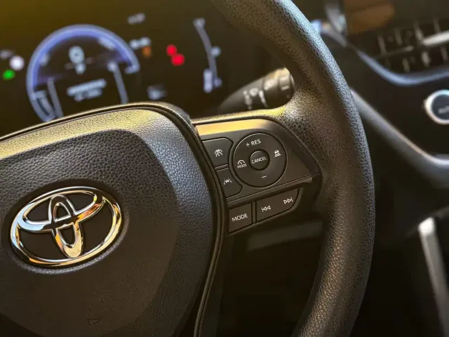 Toyota Corolla Cross — Фото автомобиля 6
