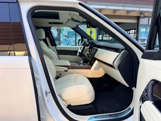 Land Rover Range Rover — Фото автомобиля 14