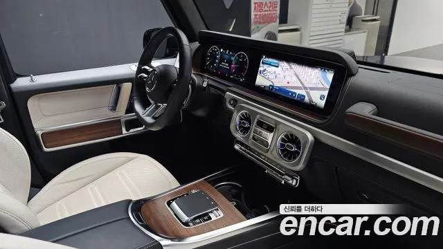 Mercedes-Benz G-Class — Фото автомобиля 15